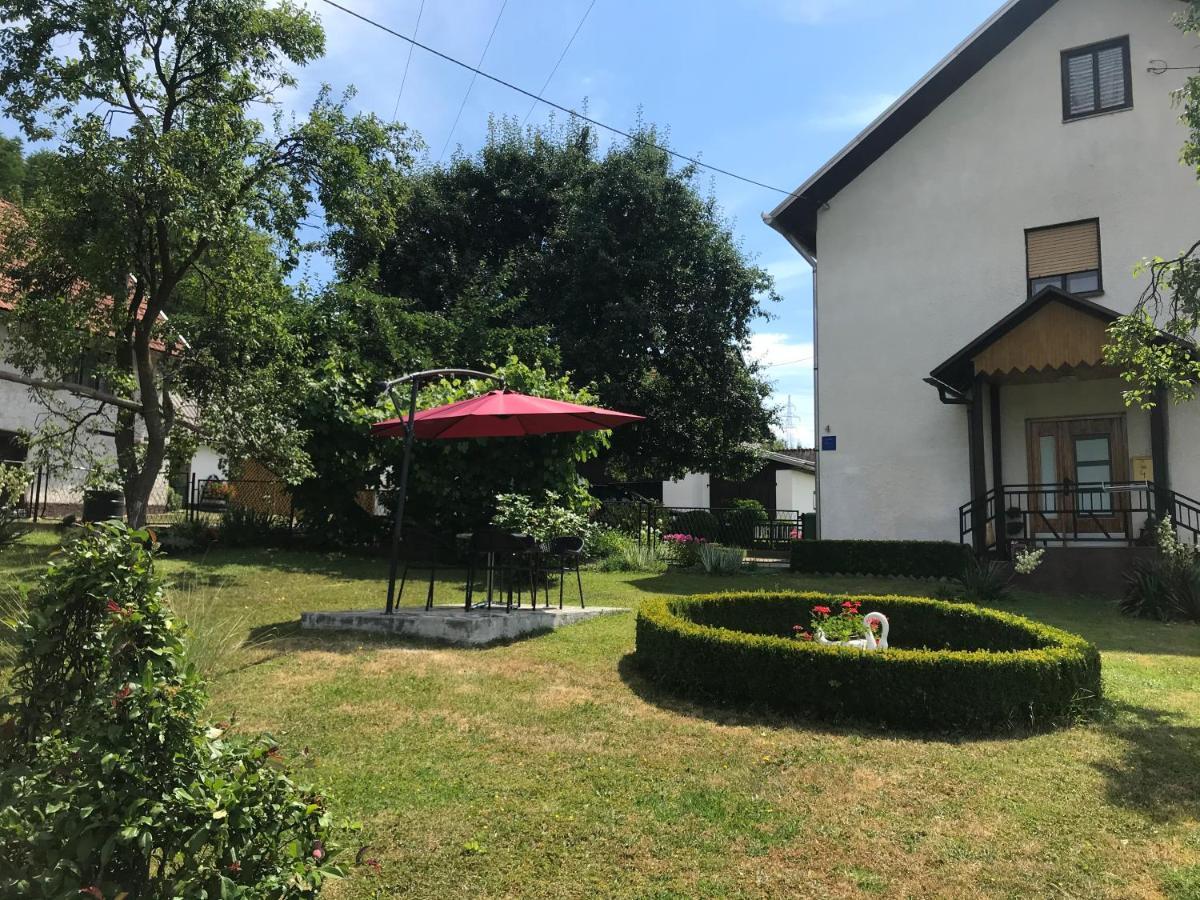Apartman Karlo Otočac Exterior foto