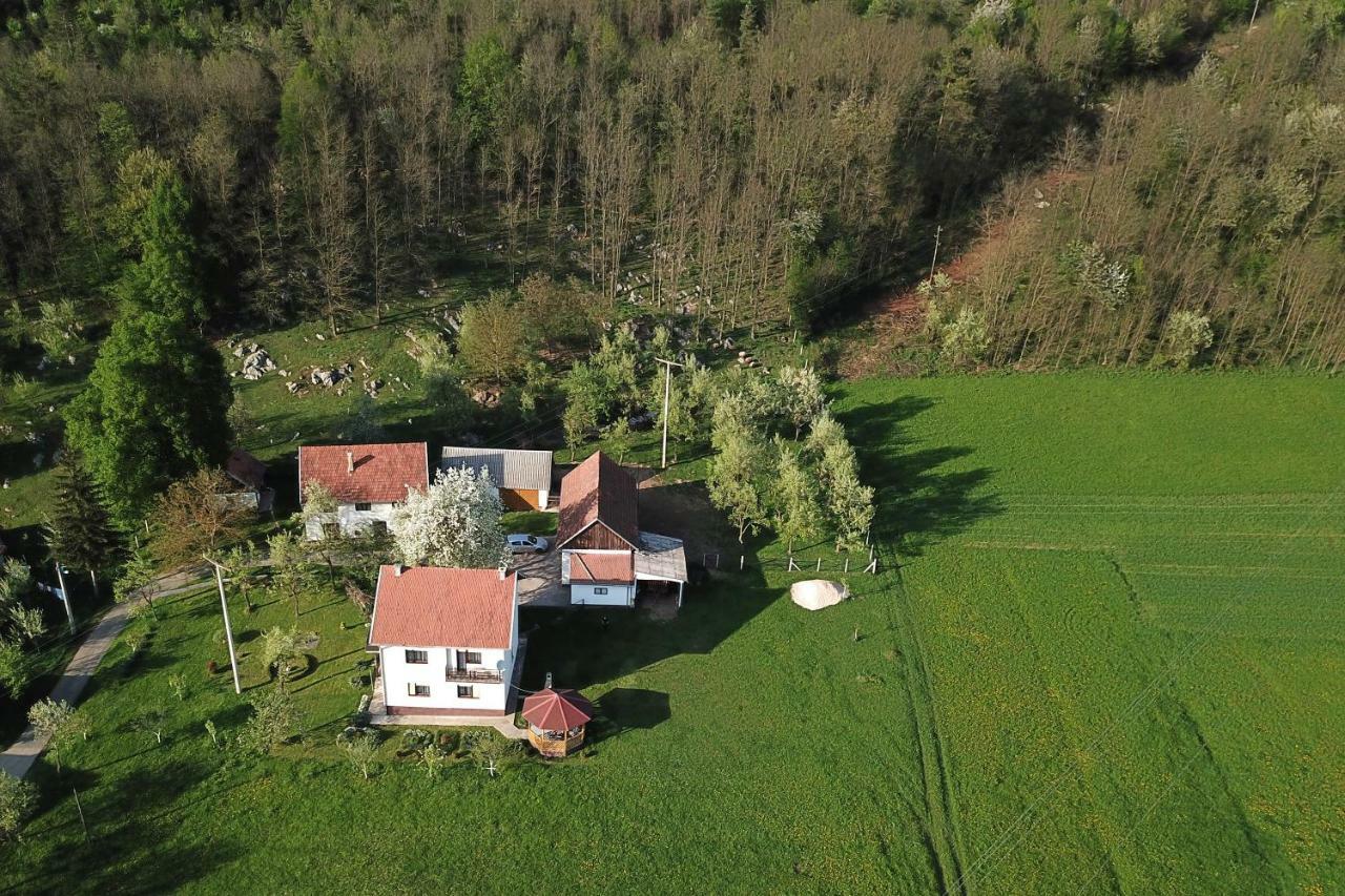 Apartman Karlo Otočac Exterior foto