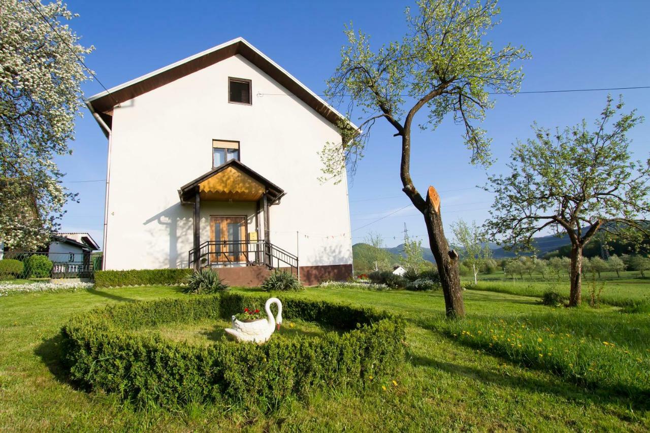 Apartman Karlo Otočac Exterior foto