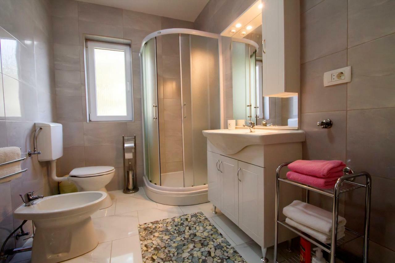Apartman Karlo Otočac Exterior foto