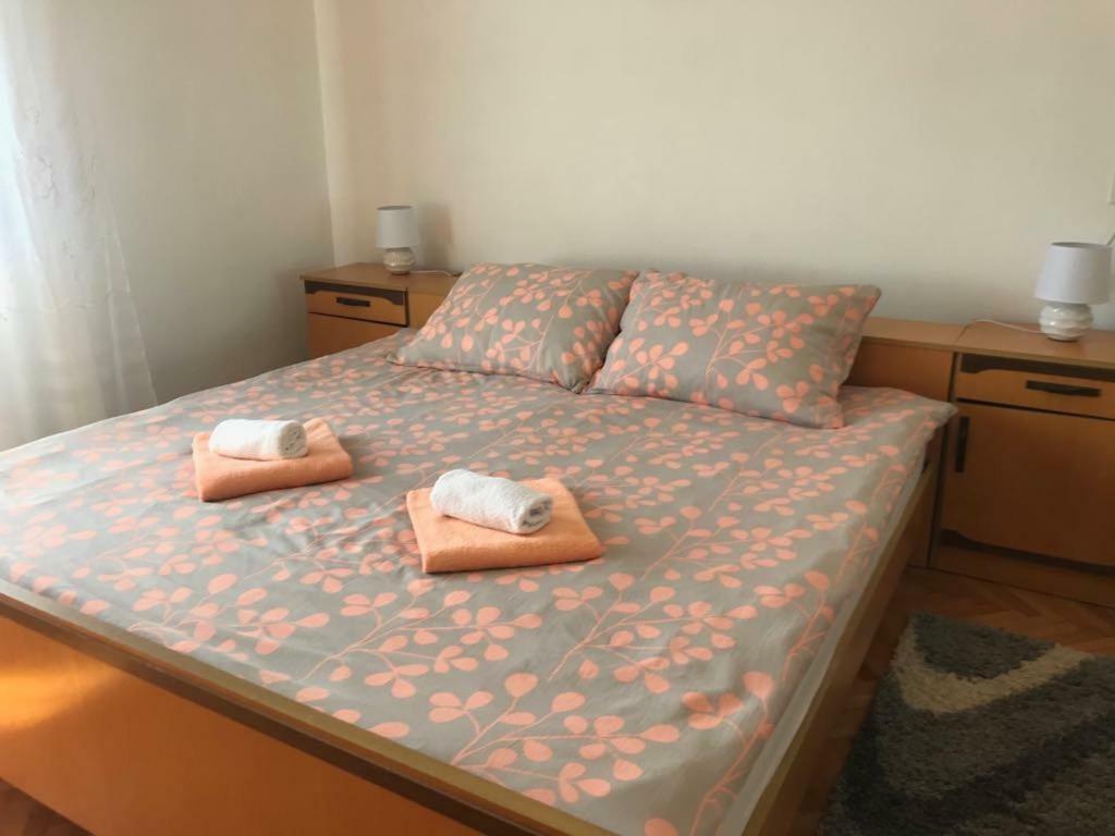 Apartman Karlo Otočac Exterior foto